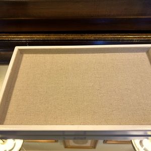 Jewelry display trays. Rest your baubles comfortably and beautifully.